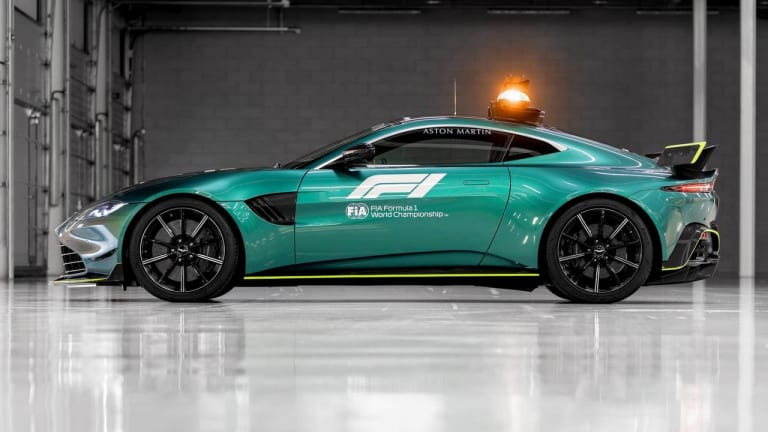 Aston martin safety car Aston martin safety car